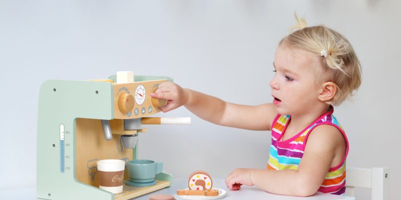 BCTJ626 izzybusytoys