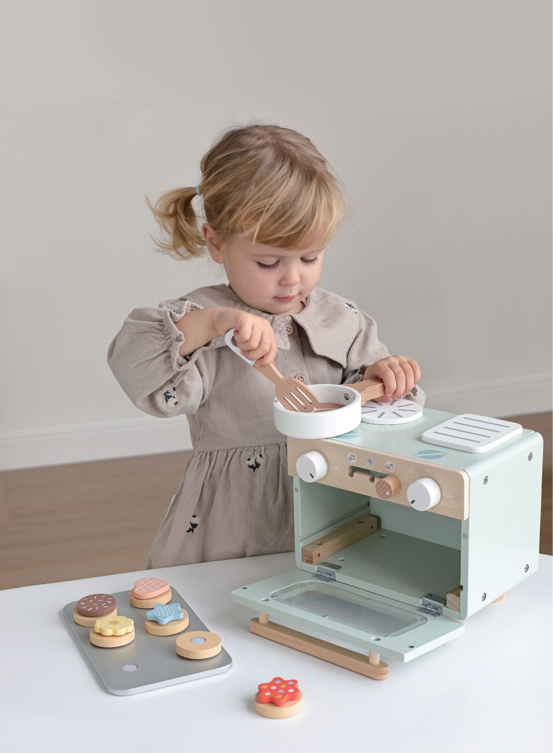 izzybusytoys hr